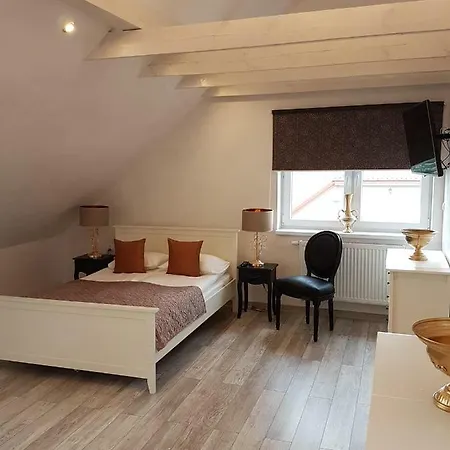 Gosciniec W Malborku * Malbork